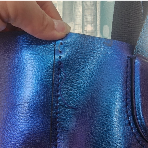 RARE Coach hologram iridescent metallic tote bag - Picture 6 of 14